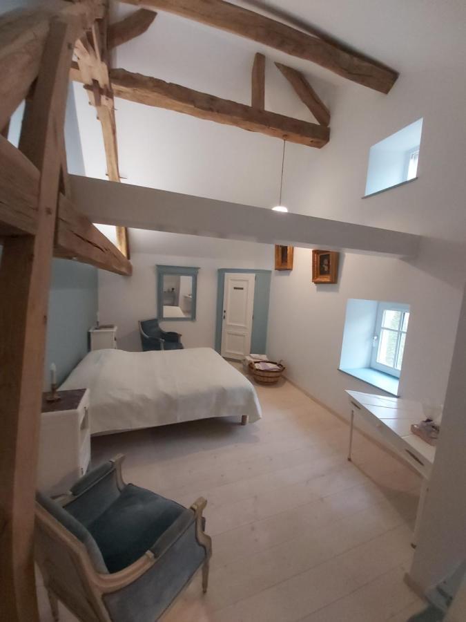 La Ferme Aux Glycines Hotel Aillevans Екстериор снимка