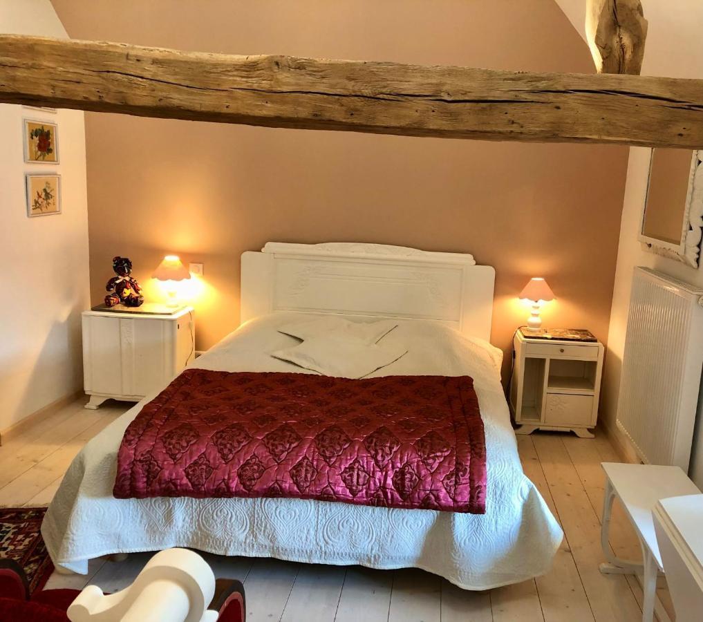La Ferme Aux Glycines Hotel Aillevans Екстериор снимка
