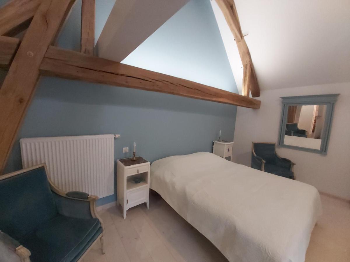 La Ferme Aux Glycines Hotel Aillevans Екстериор снимка